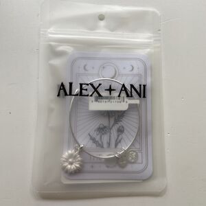 Alex and Ani 3D DAISY Shiny Silver Bangle Charm Bracelet New W/ Tag & Card